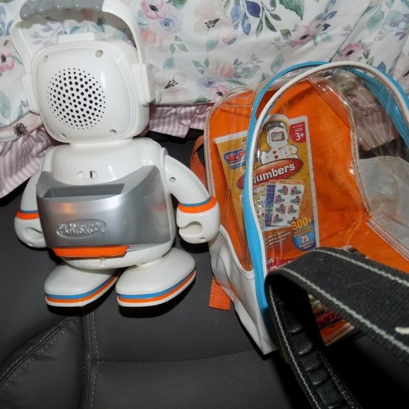 Electronic Alphie (Playskool, Hasbro, 2009) w/ Carrying Case EUC - Picture 4 of 4